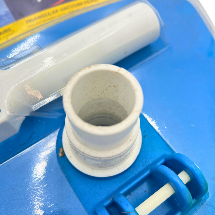 Clearance - Waterpik Triangular Vac Head with Swivel Head | CLR-K048CB6 - Image 3